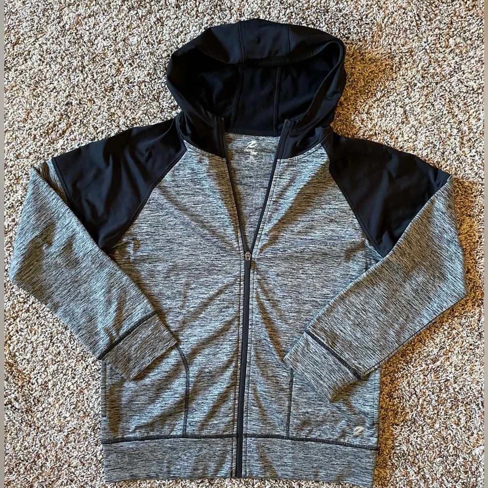 Like NEW Youth XL (14/16) Zip-up Jacket Hoodie Coat Black & Gray Polyester